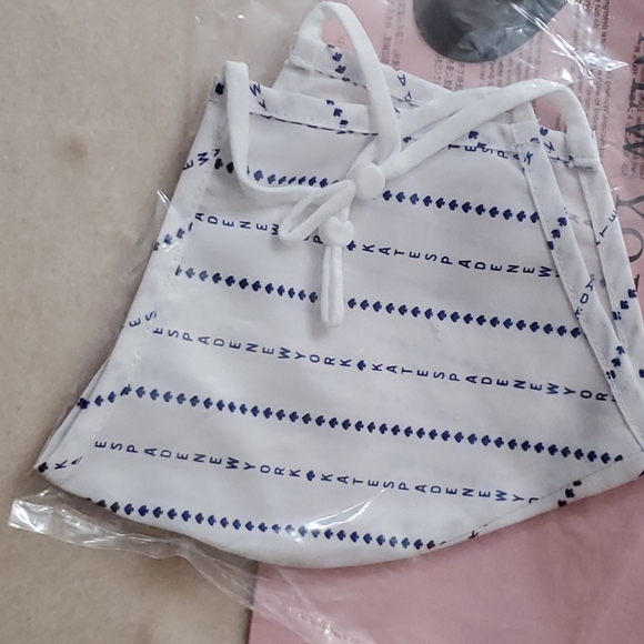 Kate Spade Mask - Picture 5 of 5